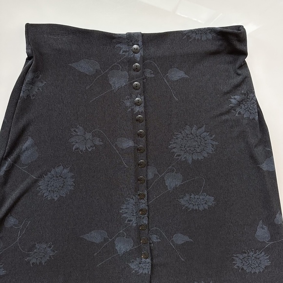 Es • se / Vintage 90's Sunflower Midi Skirt - - Picture 2 of 9